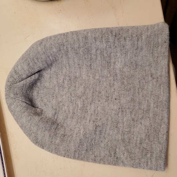 Little Bipsy Adult beanie - Picture 4 of 5